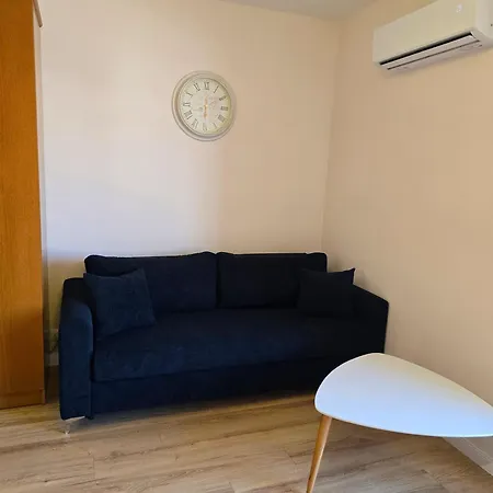 Plazh - Plazh, Hot Antaliya * Durrës